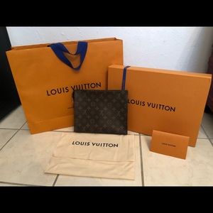 Louis Vuitton Toiletry Pouch 26